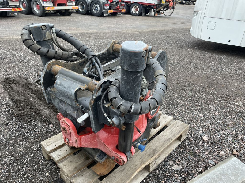 Ataşament pentru Utilaje constructii ROTOTILT R8: Foto 1