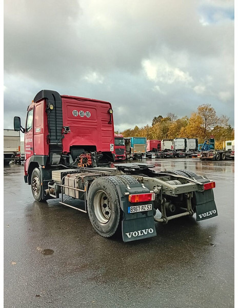 Volvo FH12 380 - Cap tractor: Foto 2 Volvo FH12 380 - Cap tractor: Foto 2