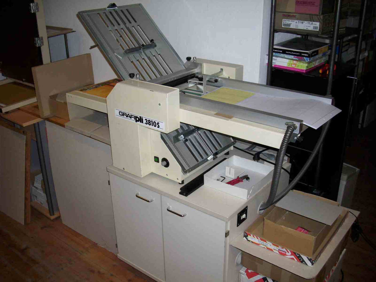 Grafipli 3810 S folding machine - Mașină de pliat: Foto 1 Grafipli 3810 S folding machine - Mașină de pliat: Foto 1