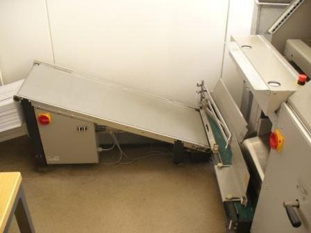 Horizon BQ 270 single clamps adhesive binder - Mașină de îndosariat: Foto 4 Horizon BQ 270 single clamps adhesive binder - Mașină de îndosariat: Foto 4