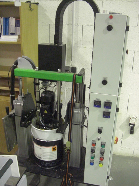 Horizon BQ 470 Four Tongs Hot Glue Binder - Mașină de îndosariat: Foto 5 Horizon BQ 470 Four Tongs Hot Glue Binder - Mașină de îndosariat: Foto 5