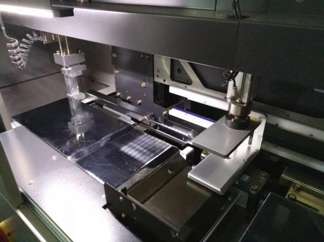 Horizon HT-30 autom. Rotary three-knife trimmer - Mașină de tăiat hârtie: Foto 3 Horizon HT-30 autom. Rotary three-knife trimmer - Mașină de tăiat hârtie: Foto 3