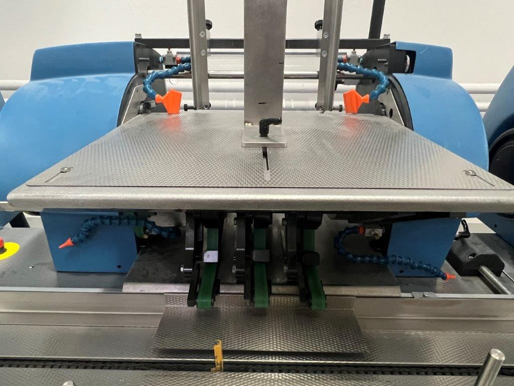 Inserting machine with foiling line Buhrs BB 1000 - Mașină de tipar: Foto 4 Inserting machine with foiling line Buhrs BB 1000 - Mașină de tipar: Foto 4