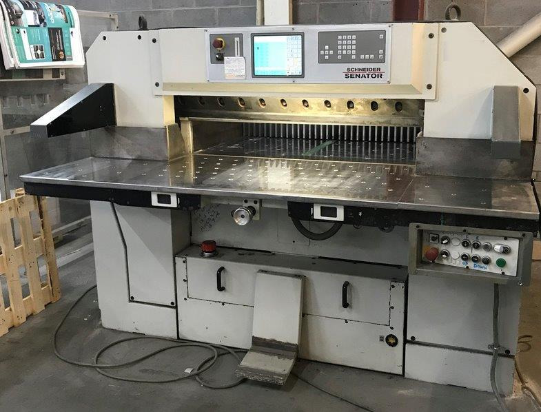 SCHNEIDER SENATOR 115 H Model TC High-speed cutter - Mașină de tăiat hârtie: Foto 1 SCHNEIDER SENATOR 115 H Model TC High-speed cutter - Mașină de tăiat hârtie: Foto 1