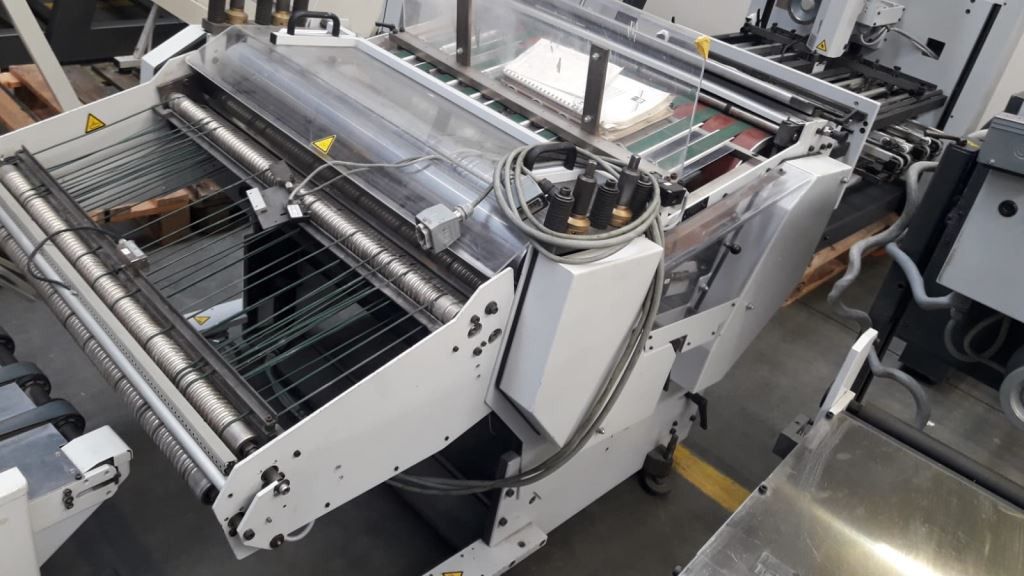 Vertical stack delivery with compression station Heidelberg Stahlfolder VSA 86 H - Mașină de pliat: Foto 4 Vertical stack delivery with compression station Heidelberg Stahlfolder VSA 86 H - Mașină de pliat: Foto 4