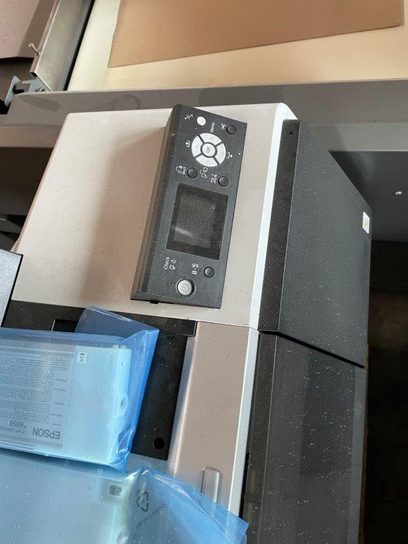 Professional 24" printer - Epson Stylus Pro 7900 - Mașină de tipar digital: Foto 2 Professional 24" printer - Epson Stylus Pro 7900 - Mașină de tipar digital: Foto 2