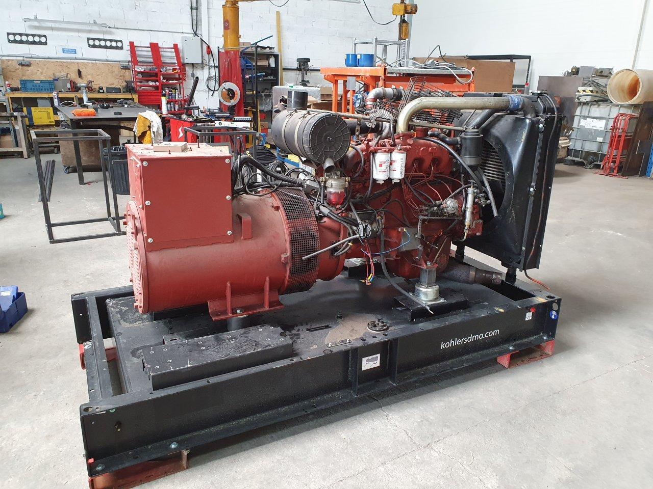 130 kVa IVECO 8061 SRI TURBO - Generator electric: Foto 1 130 kVa IVECO 8061 SRI TURBO - Generator electric: Foto 1