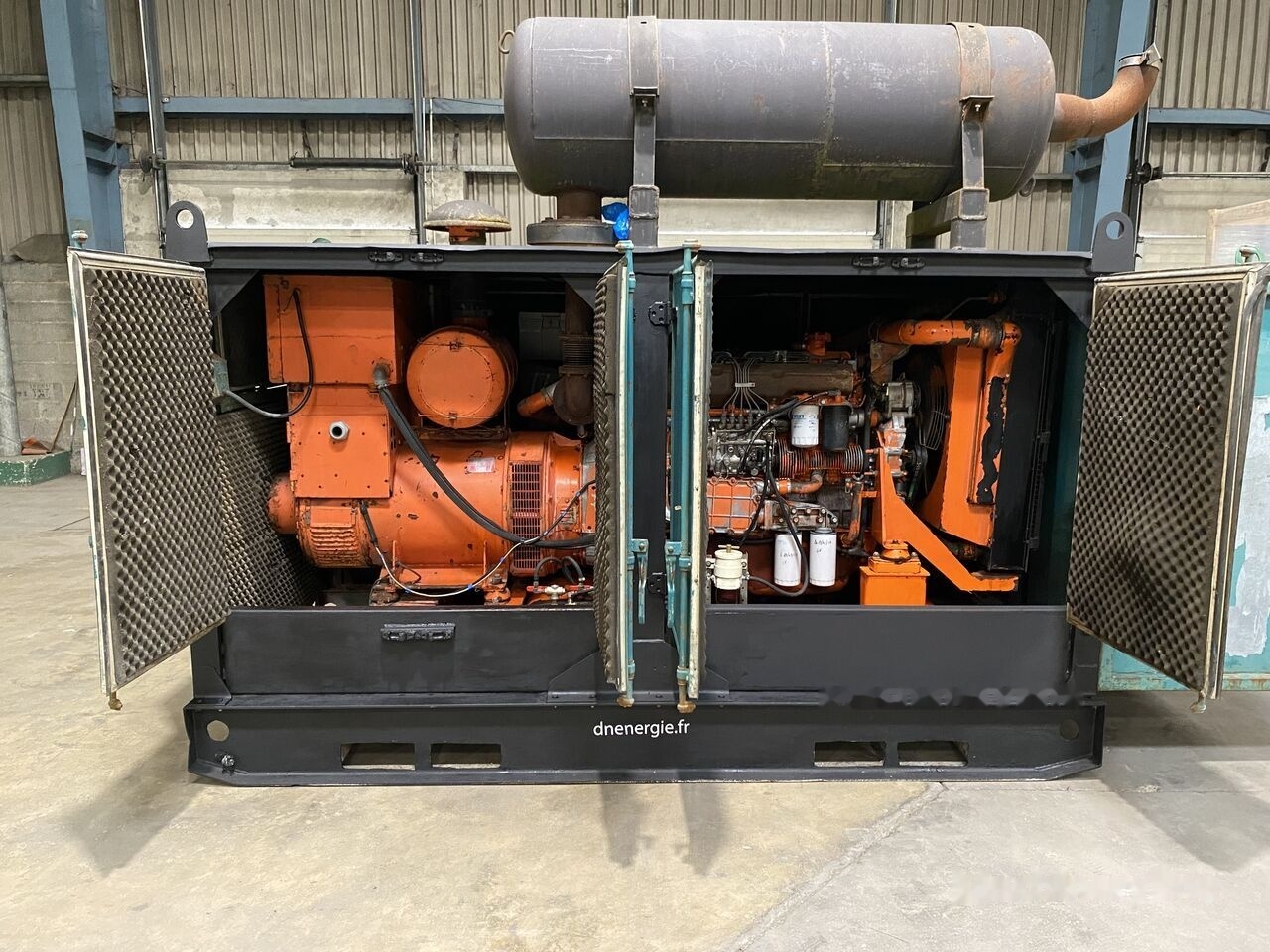 IVECO 250 kVa 8210SRI - Generator electric: Foto 2 IVECO 250 kVa 8210SRI - Generator electric: Foto 2