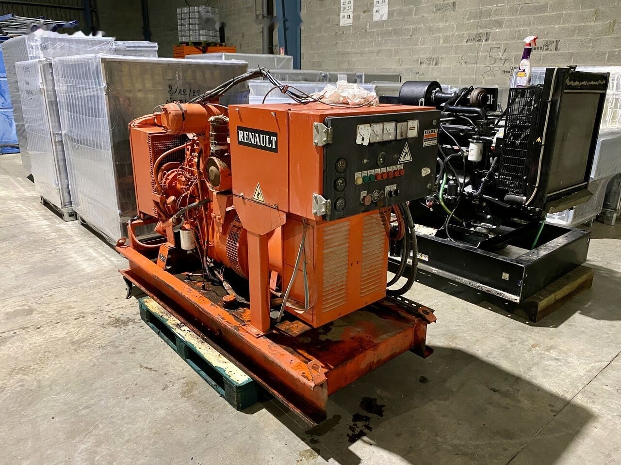 Perkins 50 kVa - Generator electric: Foto 1 Perkins 50 kVa - Generator electric: Foto 1