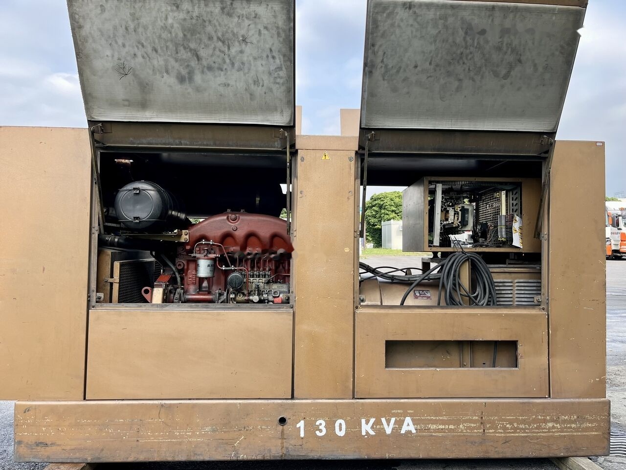 Leasing de Renault 130 Kva diesel Renault 130 Kva diesel: Foto 6