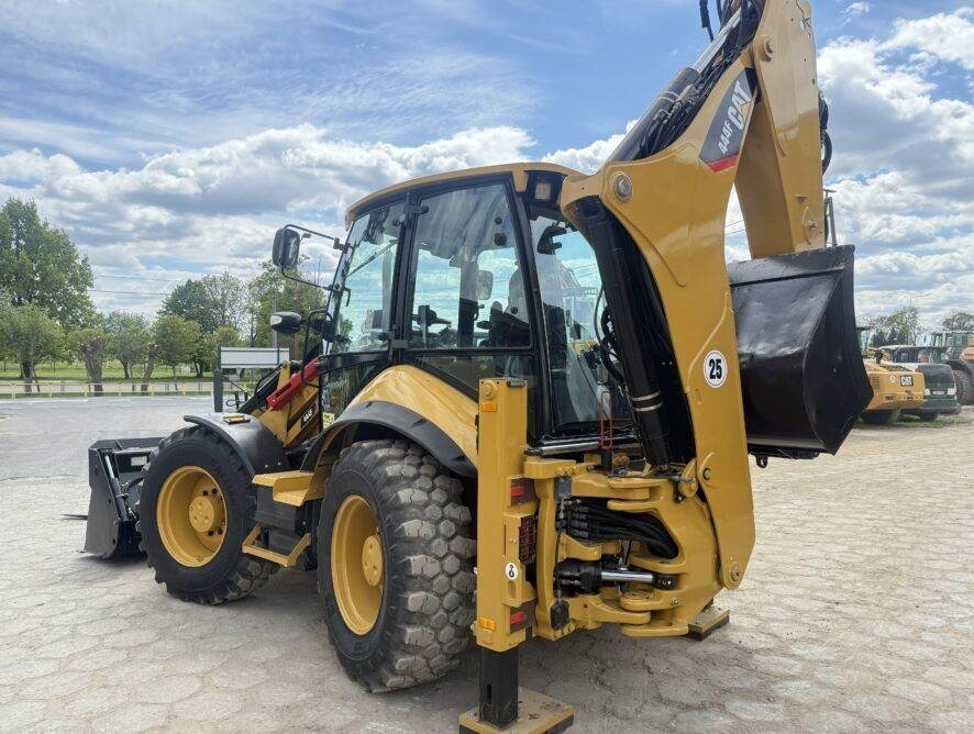 CAT 444F - Buldoexcavator: Foto 3 CAT 444F - Buldoexcavator: Foto 3