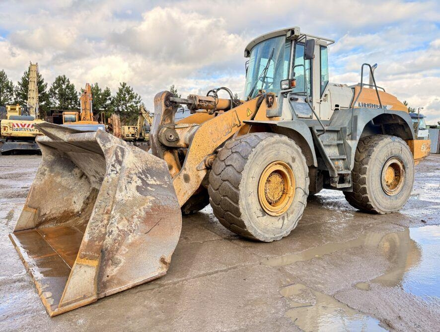 Liebherr L564 - Încărcător frontal pe pneuri: Foto 3 Liebherr L564 - Încărcător frontal pe pneuri: Foto 3