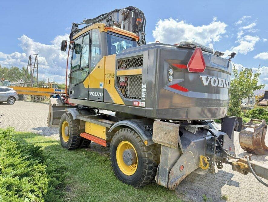 Volvo EW160E - Excavator pe roţi: Foto 1 Volvo EW160E - Excavator pe roţi: Foto 1