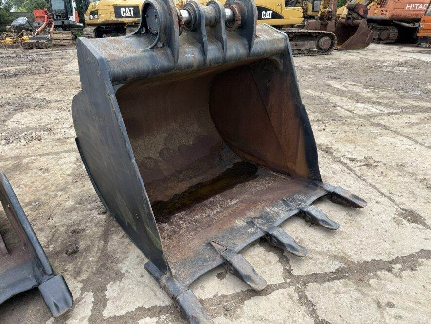 Equipment - attachment for construction equipment  - Cupă pentru Utilaje constructii: Foto 2 Equipment - attachment for construction equipment  - Cupă pentru Utilaje constructii: Foto 2