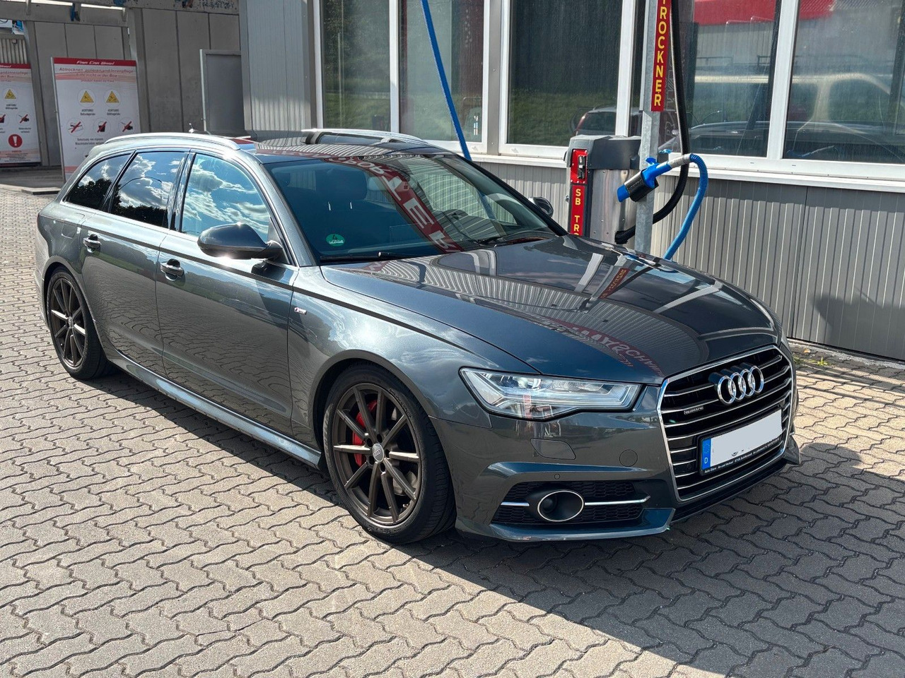 Audi A6 Avant 3.0 BiTDI SLine Quattro/V8 Sound/Pano - Mașină break: Foto 3 Audi A6 Avant 3.0 BiTDI SLine Quattro/V8 Sound/Pano - Mașină break: Foto 3