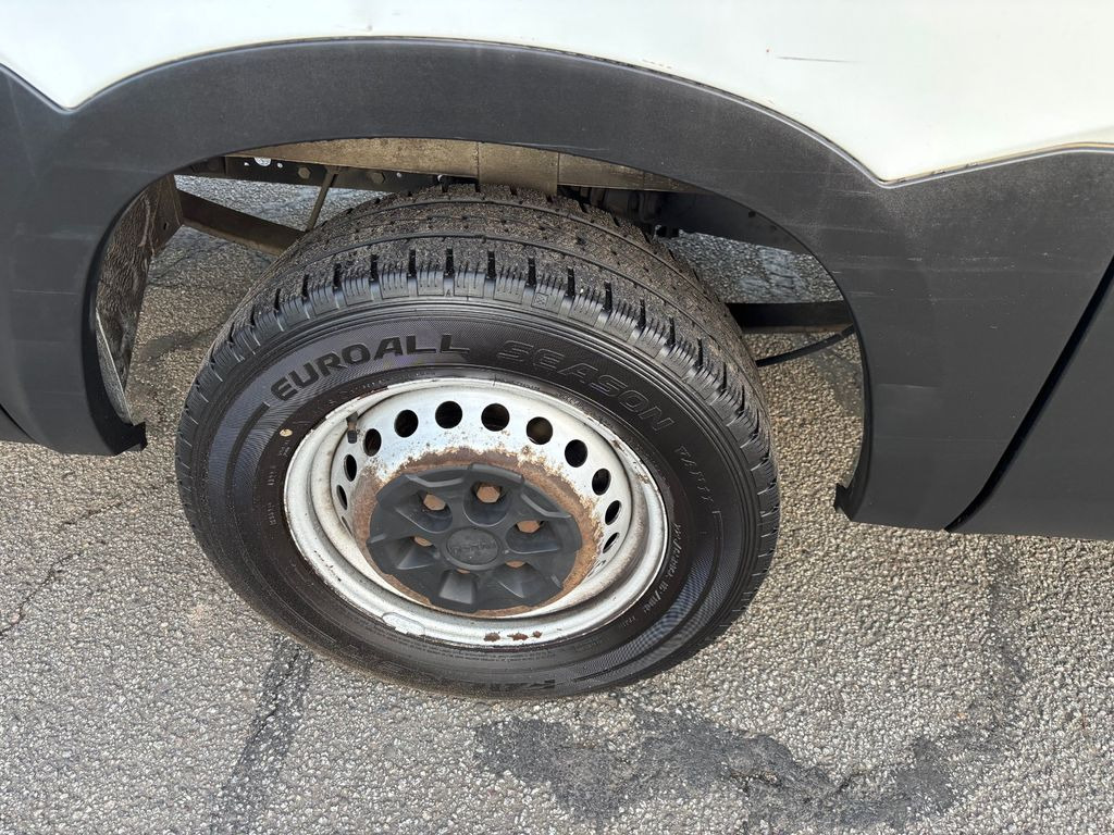 Dubă Iveco Daily 35S130 Klima Iveco Daily 35S130 Klima: Foto 9 Dubă Iveco Daily 35S130 Klima Iveco Daily 35S130 Klima: Foto 9