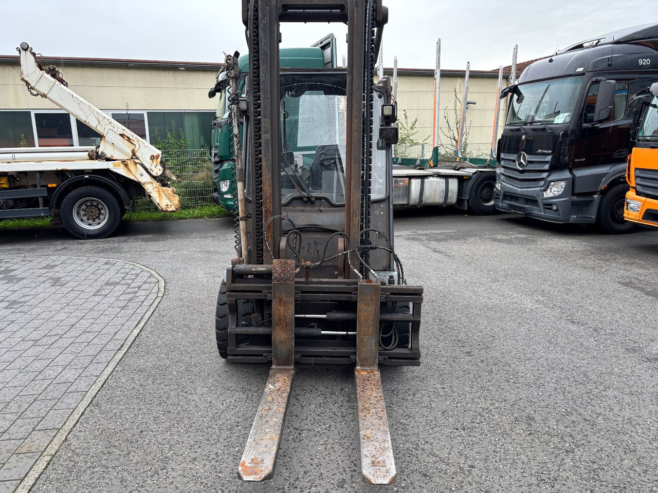 Linde E 50HL-01 Triplex Teleskopgabel - Electrostivuitor: Foto 5 Linde E 50HL-01 Triplex Teleskopgabel - Electrostivuitor: Foto 5