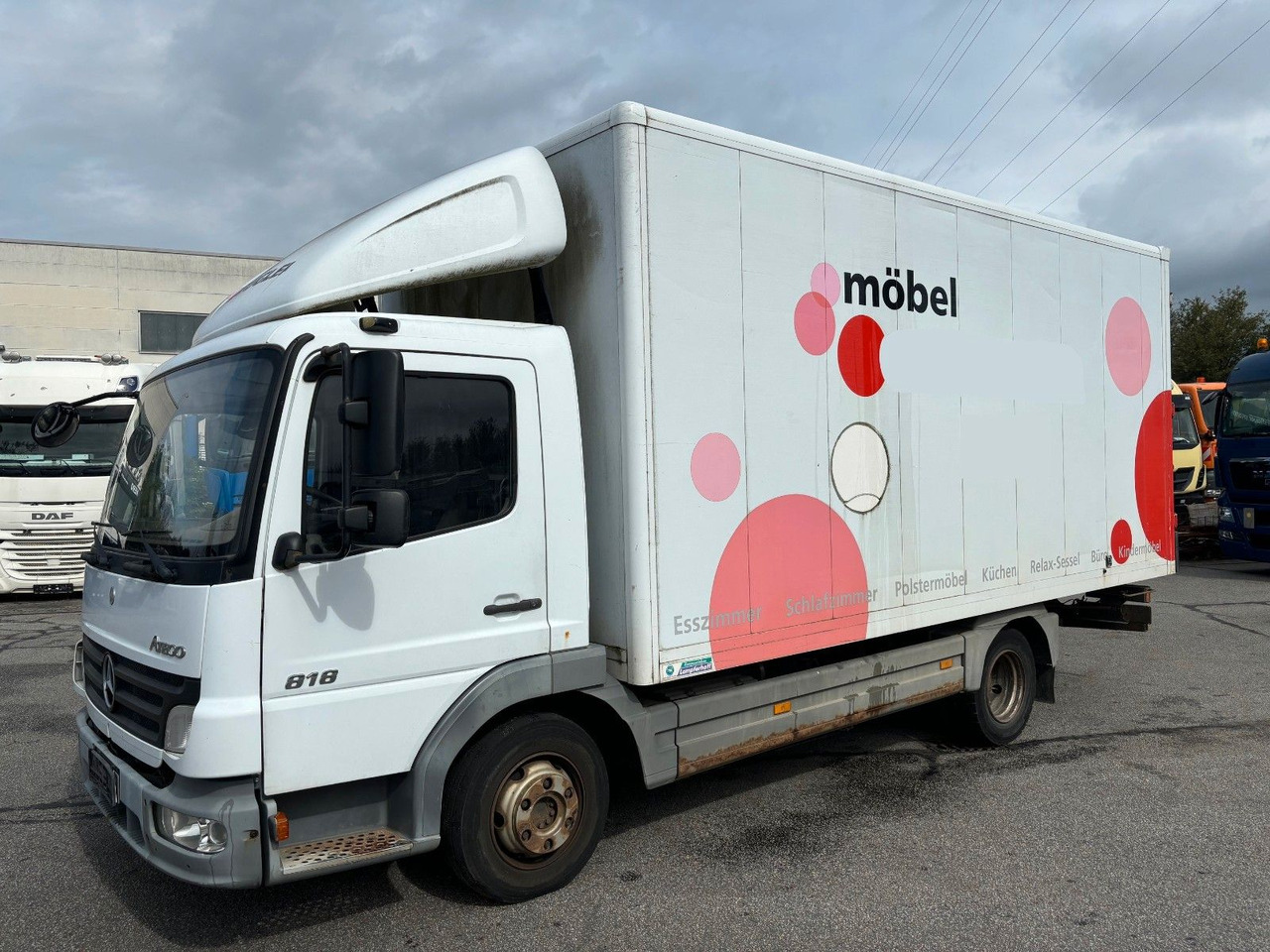 Mercedes-Benz 818 Kurze Radstand Blattfederung - Autoutilitară box: Foto 5 Mercedes-Benz 818 Kurze Radstand Blattfederung - Autoutilitară box: Foto 5