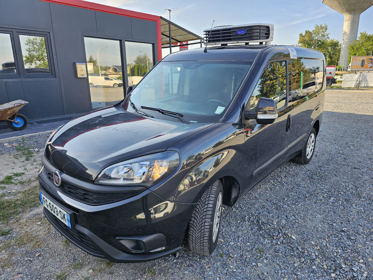 FIAT DOBLO CHLODNIA MROZNIA CARRIER - 20 C KLIMA EURO6 - Autoutilitară frigorifica: Foto 1 FIAT DOBLO CHLODNIA MROZNIA CARRIER - 20 C KLIMA EURO6 - Autoutilitară frigorifica: Foto 1
