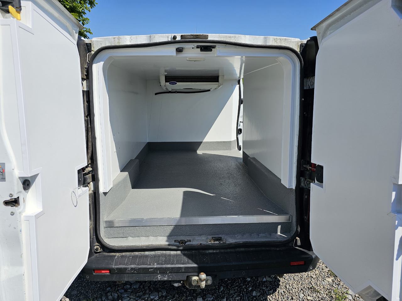 RENAULT TRAFIC L2H1 CHLODNIA MROZNIA CARRIER+230V KLIMA KAMERA EURO6 - Autoutilitară frigorifica: Foto 2 RENAULT TRAFIC L2H1 CHLODNIA MROZNIA CARRIER+230V KLIMA KAMERA EURO6 - Autoutilitară frigorifica: Foto 2