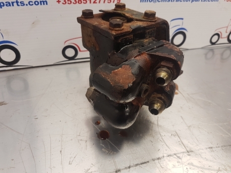 Case 94 And 1200 Series Power Steering Orbital Unit K207419 - Servodirecţie pentru Tractor agricol: Foto 5 Case 94 And 1200 Series Power Steering Orbital Unit K207419 - Servodirecţie pentru Tractor agricol: Foto 5