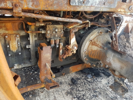 Case Maxxum 130, Steyr Rear Axle Housing, Bevel Gear, Diff Nut 47358811, 5196680 - Axă spate: Foto 2 Case Maxxum 130, Steyr Rear Axle Housing, Bevel Gear, Diff Nut 47358811, 5196680 - Axă spate: Foto 2