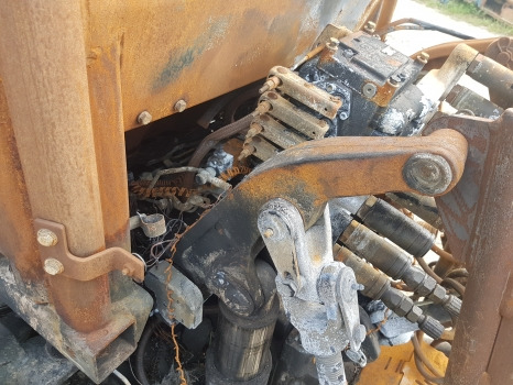 Case Maxxum 145 Hydraulic Lift Cover, Rockshaft, Arm Nut 47983350, 48199319 - Hidraulică: Foto 1 Case Maxxum 145 Hydraulic Lift Cover, Rockshaft, Arm Nut 47983350, 48199319 - Hidraulică: Foto 1