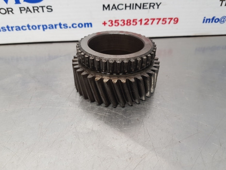 Case Maxxum 5140, 5130, 5120, 5150 Transmission Gear Z33 1341096c2 - Transmisie: Foto 1 Case Maxxum 5140, 5130, 5120, 5150 Transmission Gear Z33 1341096c2 - Transmisie: Foto 1