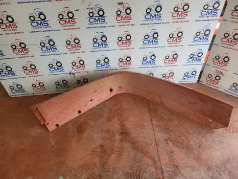 Case Mxm, New Holland Tm Series Mxm190 Cab Rear Mudguard Fender Rhs Red 82023529 - Aripă: Foto 5 Case Mxm, New Holland Tm Series Mxm190 Cab Rear Mudguard Fender Rhs Red 82023529 - Aripă: Foto 5
