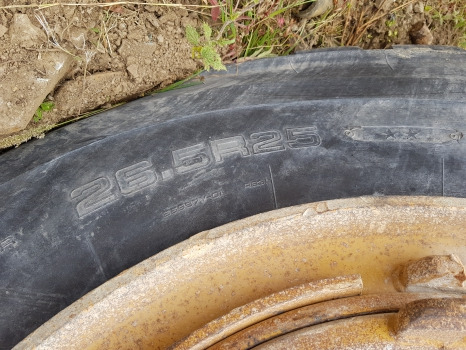 Caterpillar 966 G Ii Complete Wheel Rim Complete Tyre 26.5 R25 127-4782 - Roată completă pentru Utilaje agricole: Foto 2 Caterpillar 966 G Ii Complete Wheel Rim Complete Tyre 26.5 R25 127-4782 - Roată completă pentru Utilaje agricole: Foto 2