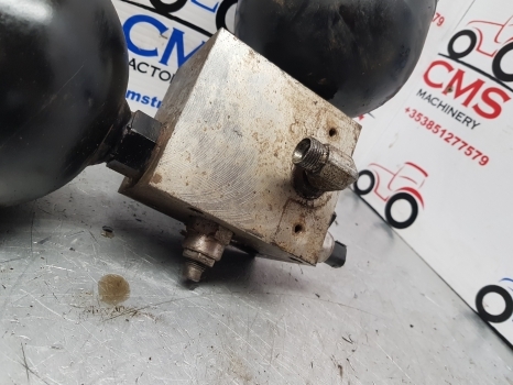 Claas Arion 500, 600 Series 640 Brake Valve, Safety Block 0021603450, 0021603451 - Supapă frână pentru Tractor agricol: Foto 4 Claas Arion 500, 600 Series 640 Brake Valve, Safety Block 0021603450, 0021603451 - Supapă frână pentru Tractor agricol: Foto 4
