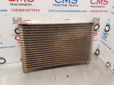 Claas Arion 500, 600 Series 640 Fuel Cooler Radiator 0021644820, 2164482 - Axă față: Foto 2 Claas Arion 500, 600 Series 640 Fuel Cooler Radiator 0021644820, 2164482 - Axă față: Foto 2