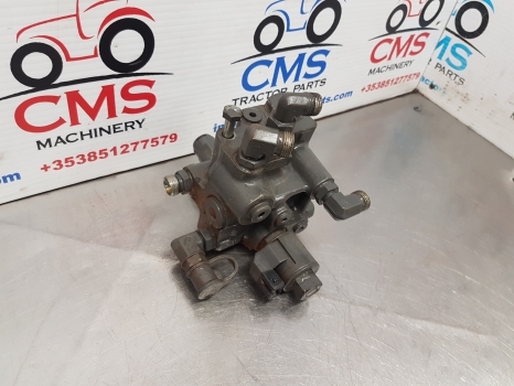 Claas Arion 640, 500, 600, Axion 950 Brake Valve Assy 0021505602, 0021514903 - Supapă frână pentru Utilaje agricole: Foto 2 Claas Arion 640, 500, 600, Axion 950 Brake Valve Assy 0021505602, 0021514903 - Supapă frână pentru Utilaje agricole: Foto 2