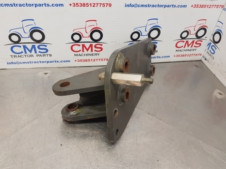 Claas Arion 640, 500, 600, Hexashift, Cmatic Top Link Bracket Lhs 0021608191 - Suspensie cabină pentru Tractor agricol: Foto 5 Claas Arion 640, 500, 600, Hexashift, Cmatic Top Link Bracket Lhs 0021608191 - Suspensie cabină pentru Tractor agricol: Foto 5