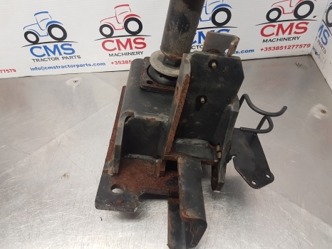 Claas Arion 640, 600, 500 Cab Back Suspension Support Assy Rhs 0021500984 - Suspensie cabină pentru Utilaje agricole: Foto 3 Claas Arion 640, 600, 500 Cab Back Suspension Support Assy Rhs 0021500984 - Suspensie cabină pentru Utilaje agricole: Foto 3