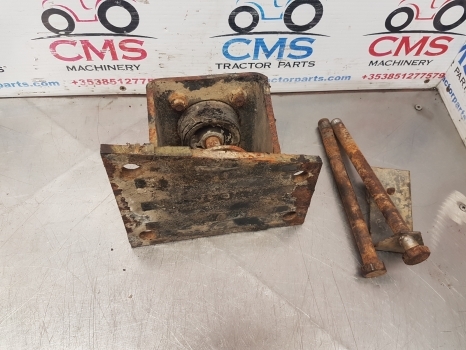 Claas Axos 340 Cx Celtis 426, 456 Cab Support Lhs 0010464541, 10464541 - Suspensie cabină pentru Tractor agricol: Foto 2 Claas Axos 340 Cx Celtis 426, 456 Cab Support Lhs 0010464541, 10464541 - Suspensie cabină pentru Tractor agricol: Foto 2