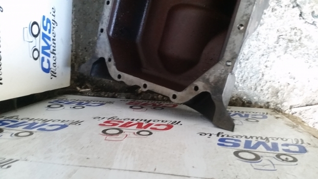 Deutz Agrotron 150 Mk3 Oil Pan Sump 04253996 - Baie de ulei pentru Tractor agricol: Foto 4 Deutz Agrotron 150 Mk3 Oil Pan Sump 04253996 - Baie de ulei pentru Tractor agricol: Foto 4