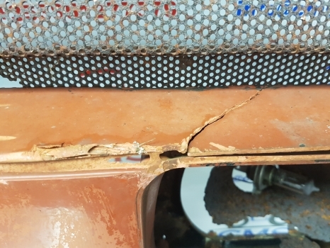 Fiat 110-90,, 90-90, 60-90, 130-90 Front Grille Panel 5132681, 5132244 - Grilă pentru Tractor agricol: Foto 4 Fiat 110-90,, 90-90, 60-90, 130-90 Front Grille Panel 5132681, 5132244 - Grilă pentru Tractor agricol: Foto 4
