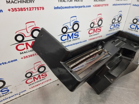 Fiat 115-90, 130-90, 140-90, 180-90, 160-90, 90 Control Cover Panel 5120331 - Cabină și interior: Foto 4 Fiat 115-90, 130-90, 140-90, 180-90, 160-90, 90 Control Cover Panel 5120331 - Cabină și interior: Foto 4