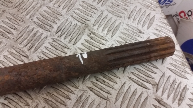 Fiat 70-90dt, 80-90dt, 72-93dt, 88-93dt 4wd Propeller Shaft 5121364 - Arbore cardanic pentru Tractor agricol: Foto 3 Fiat 70-90dt, 80-90dt, 72-93dt, 88-93dt 4wd Propeller Shaft 5121364 - Arbore cardanic pentru Tractor agricol: Foto 3