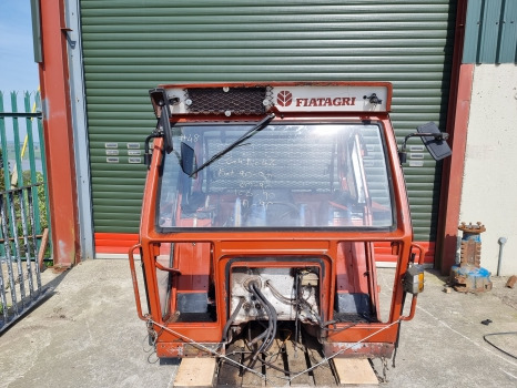 Fiat 80-90, 90-90, 100-90, 110-90 Wide Comfort Cab Cs19, No48 - Cabină: Foto 3 Fiat 80-90, 90-90, 100-90, 110-90 Wide Comfort Cab Cs19, No48 - Cabină: Foto 3