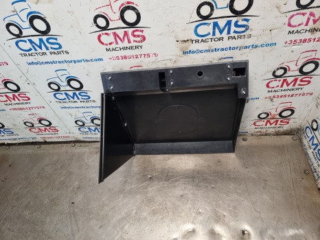 Fiat 90 Series, 140-90, 160-90 Cab Mudguard Fender Extension Guardrh 5172543 - Aripă: Foto 5 Fiat 90 Series, 140-90, 160-90 Cab Mudguard Fender Extension Guardrh 5172543 - Aripă: Foto 5