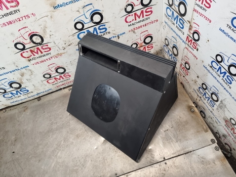 Fiat 90 Series, 140-90, 160-90 Cab Mudguard Fender Extension Guardrh 5172543 - Aripă: Foto 3 Fiat 90 Series, 140-90, 160-90 Cab Mudguard Fender Extension Guardrh 5172543 - Aripă: Foto 3