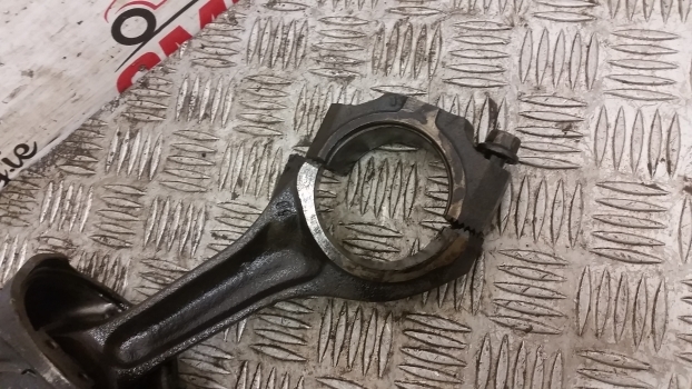 Fiat, Ford  F, 90, 93, 94, L, 35, Tl F140 Piston And Con Rod 1930914, 98461753 - Piston/ Inel/ Bucşă pentru Tractor agricol: Foto 3 Fiat, Ford  F, 90, 93, 94, L, 35, Tl F140 Piston And Con Rod 1930914, 98461753 - Piston/ Inel/ Bucşă pentru Tractor agricol: Foto 3