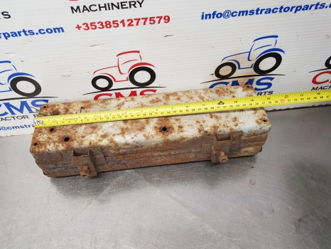 Ford 2000, 2600, 3000, 3600, 4000, 5000 Toolbox D3nn17005a11m, E3nn17005ab11m - Cabină și interior: Foto 5 Ford 2000, 2600, 3000, 3600, 4000, 5000 Toolbox D3nn17005a11m, E3nn17005ab11m - Cabină și interior: Foto 5