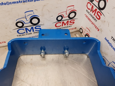 Ford 3000, 2000, 2600, 3600, 4100, 3610, 4100, 3910 Front Weight Carrier - Contragreutate: Foto 4 Ford 3000, 2000, 2600, 3600, 4100, 3610, 4100, 3910 Front Weight Carrier - Contragreutate: Foto 4