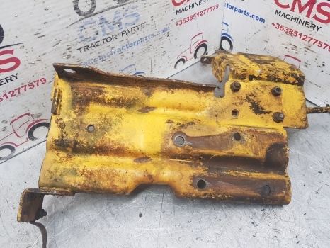 Ford 4000 Bulk Head Panel Bulk - Caroserie și exterior pentru Tractor agricol: Foto 4 Ford 4000 Bulk Head Panel Bulk - Caroserie și exterior pentru Tractor agricol: Foto 4