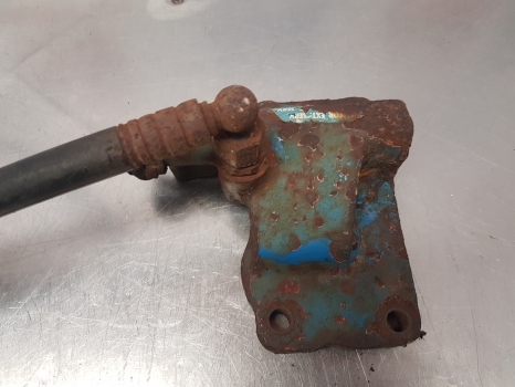 Ford 4600, 2000, 5000, 30 Series 4610 Hydraulic Selector Valve Assy E0nnd960ba - Supapa hidraulica pentru Tractor agricol: Foto 3 Ford 4600, 2000, 5000, 30 Series 4610 Hydraulic Selector Valve Assy E0nnd960ba - Supapa hidraulica pentru Tractor agricol: Foto 3