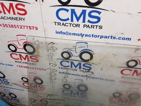 Ford 4600, 5600, 6600, 7600, Fritzmeier Windscreen 3286 - Parbriz pentru Utilaje agricole: Foto 4 Ford 4600, 5600, 6600, 7600, Fritzmeier Windscreen 3286 - Parbriz pentru Utilaje agricole: Foto 4