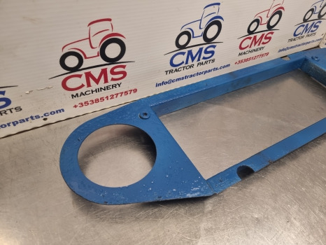 Ford 4610, 10 Series, Lp Cab Fan Blower Support, Cover E3nn18a295aa, 83944215 - Cabină și interior: Foto 3 Ford 4610, 10 Series, Lp Cab Fan Blower Support, Cover E3nn18a295aa, 83944215 - Cabină și interior: Foto 3